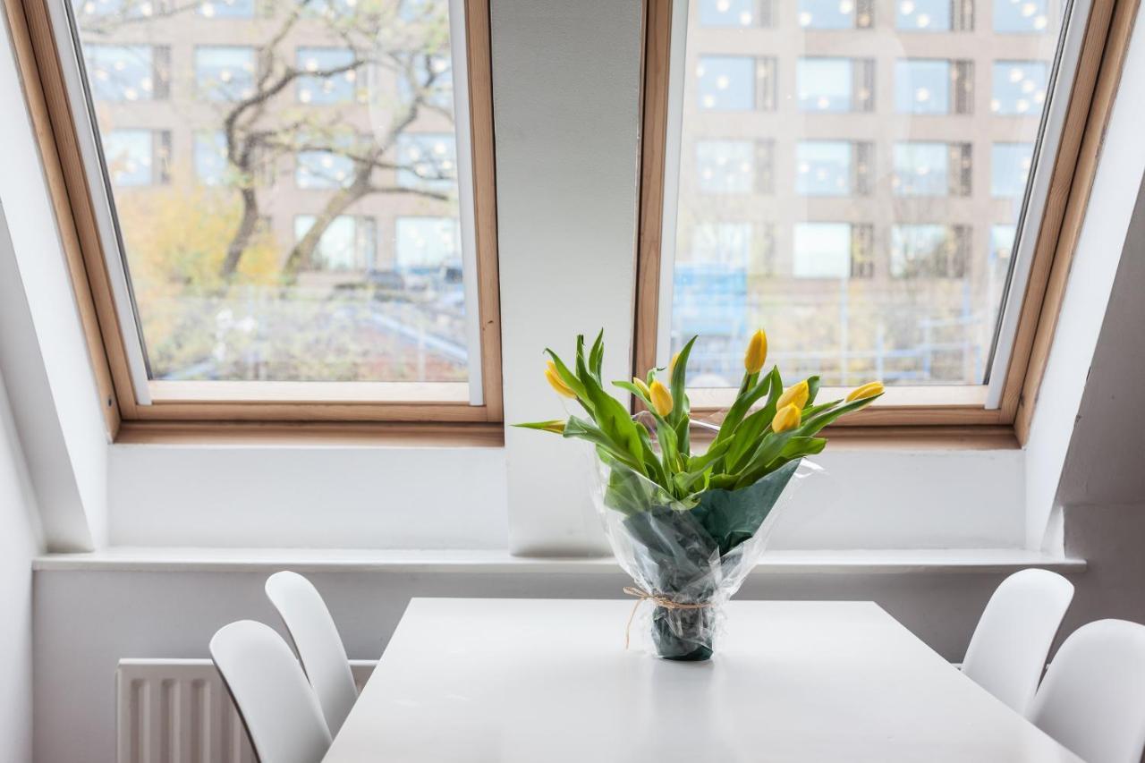 White City Apartment Лондон Екстериор снимка
